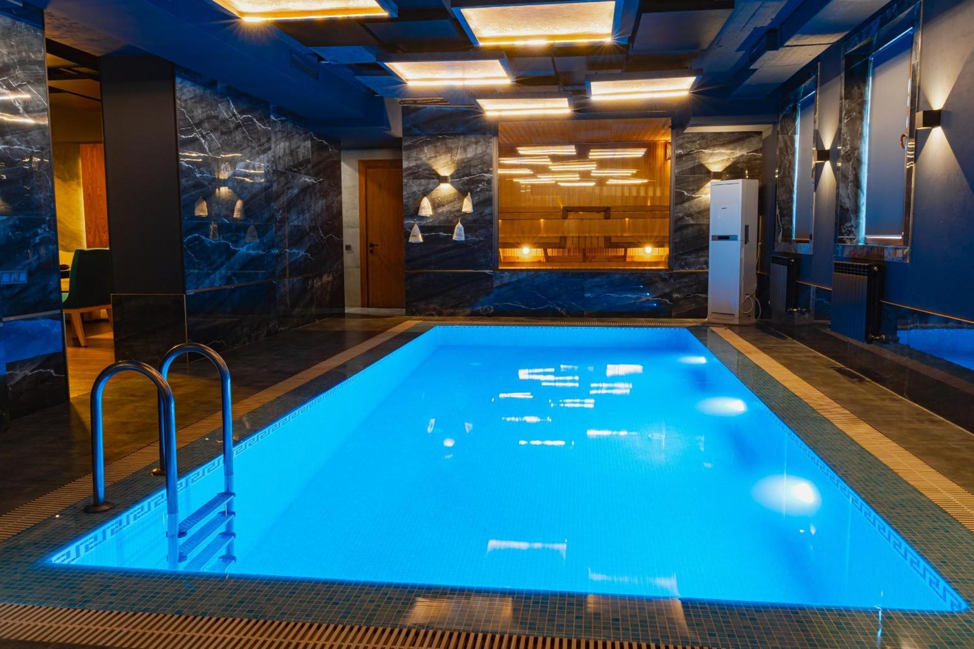 Altair Hotel Shymkent Exterior photo