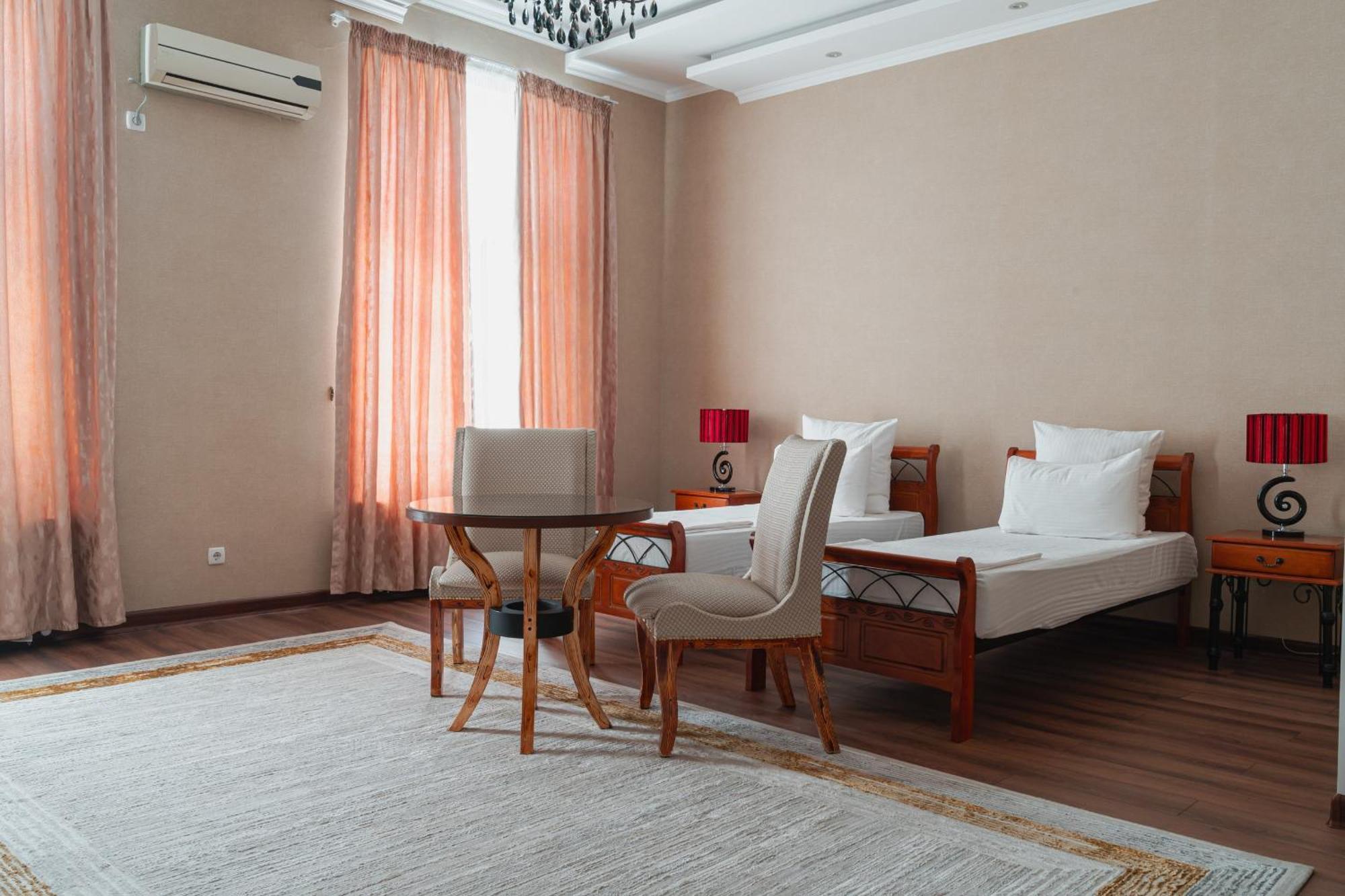 Altair Hotel Shymkent Exterior photo