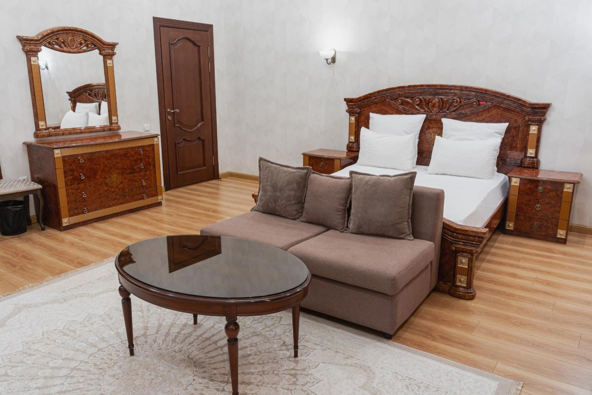 Altair Hotel Shymkent Exterior photo
